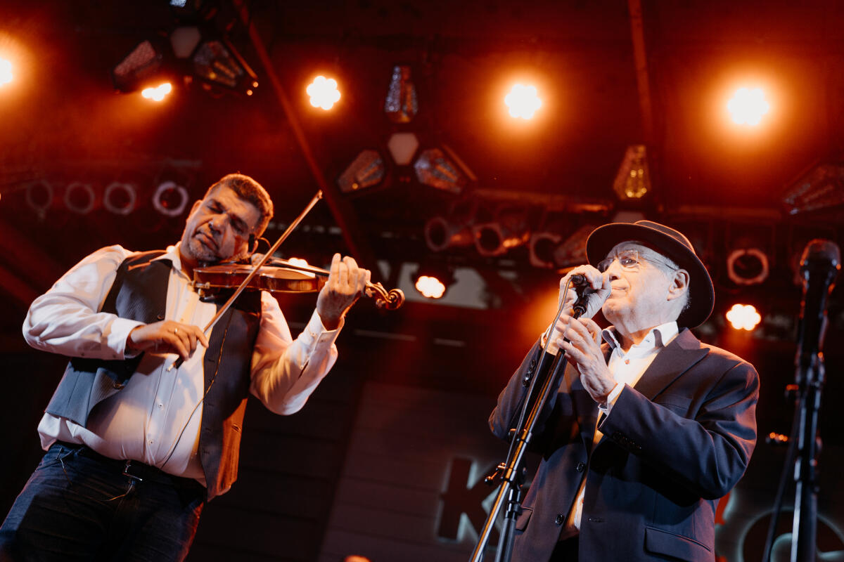 KOBUCI_BUDAPEST_BAR_BUDAPEST_KLEZMER_BAND_2026_06_24_HJL_09497.jpg